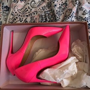 Hot pink Christian Louboutins!